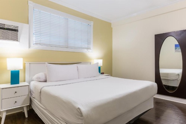 Southernmost Inn Adult Exclusive image 18