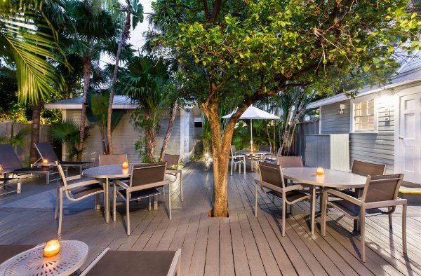 Southernmost Inn Adult Exclusive image 24