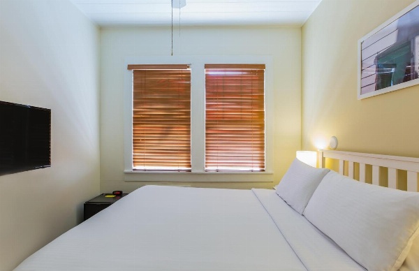 Southernmost Inn Adult Exclusive image 6